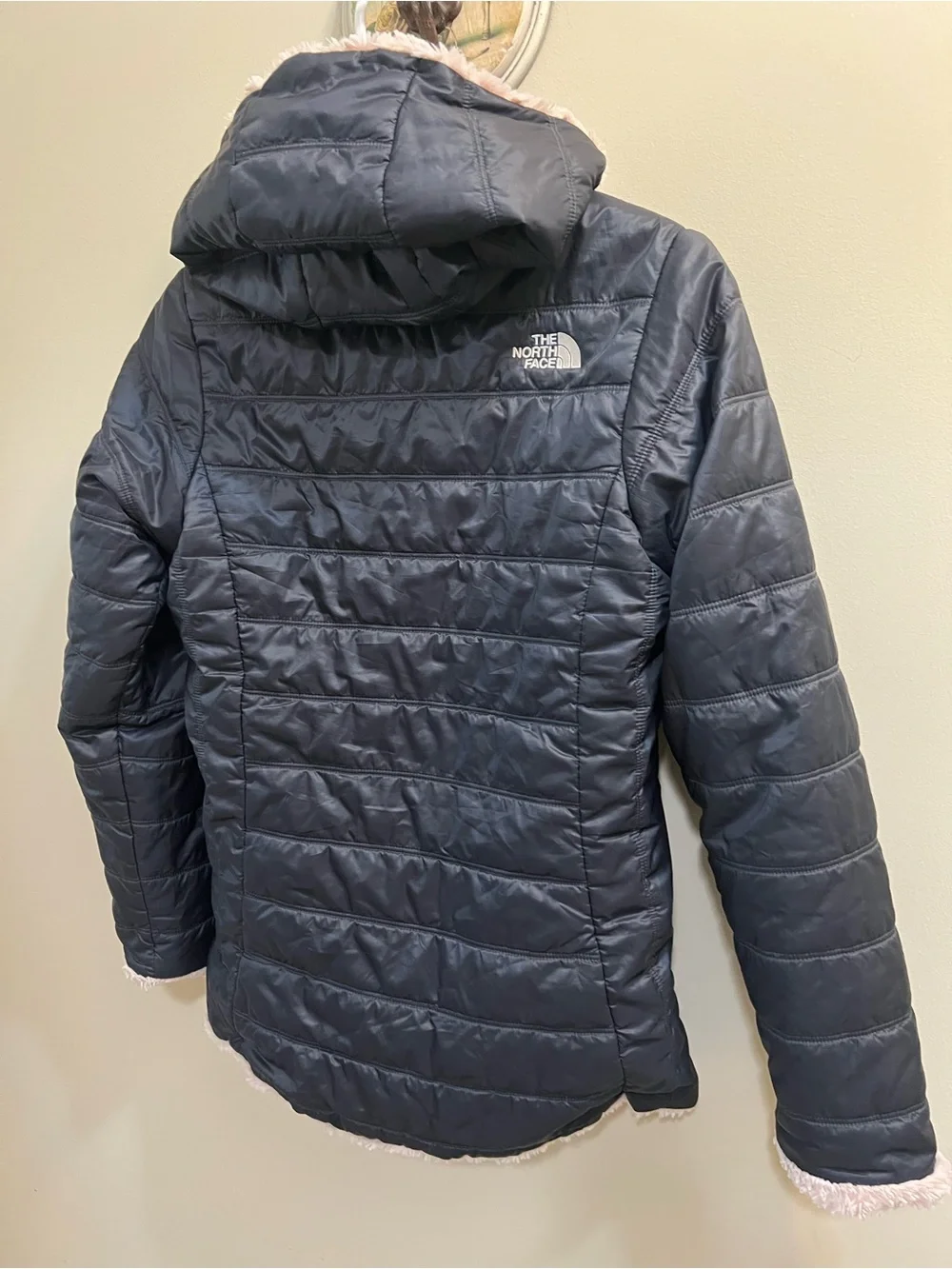The North Face Kids' Blue Puffer Jacket with Pink Sherpa Lining Size Lg 14-16